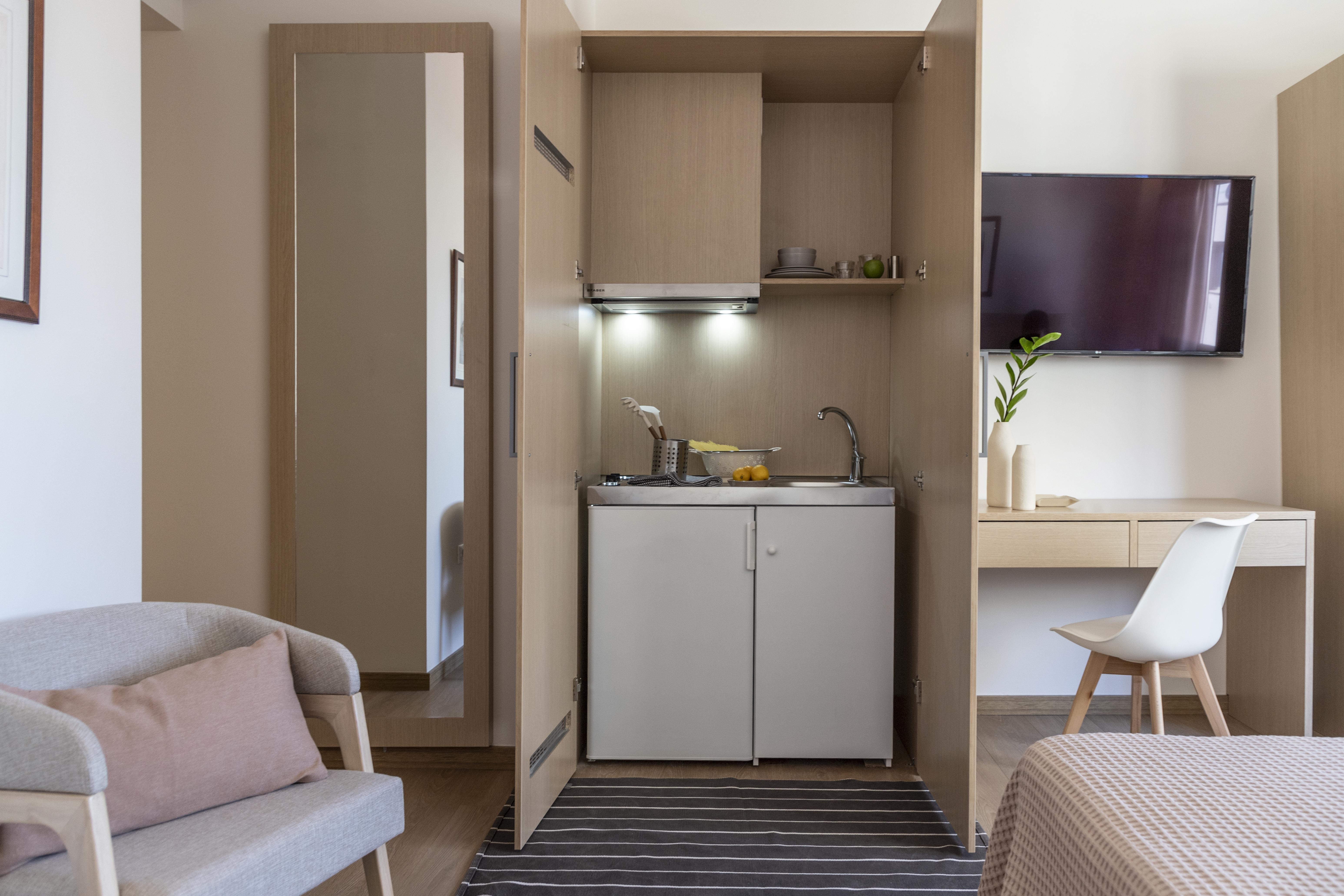 Gallery Suites & Residences Piraeus Bagian luar foto