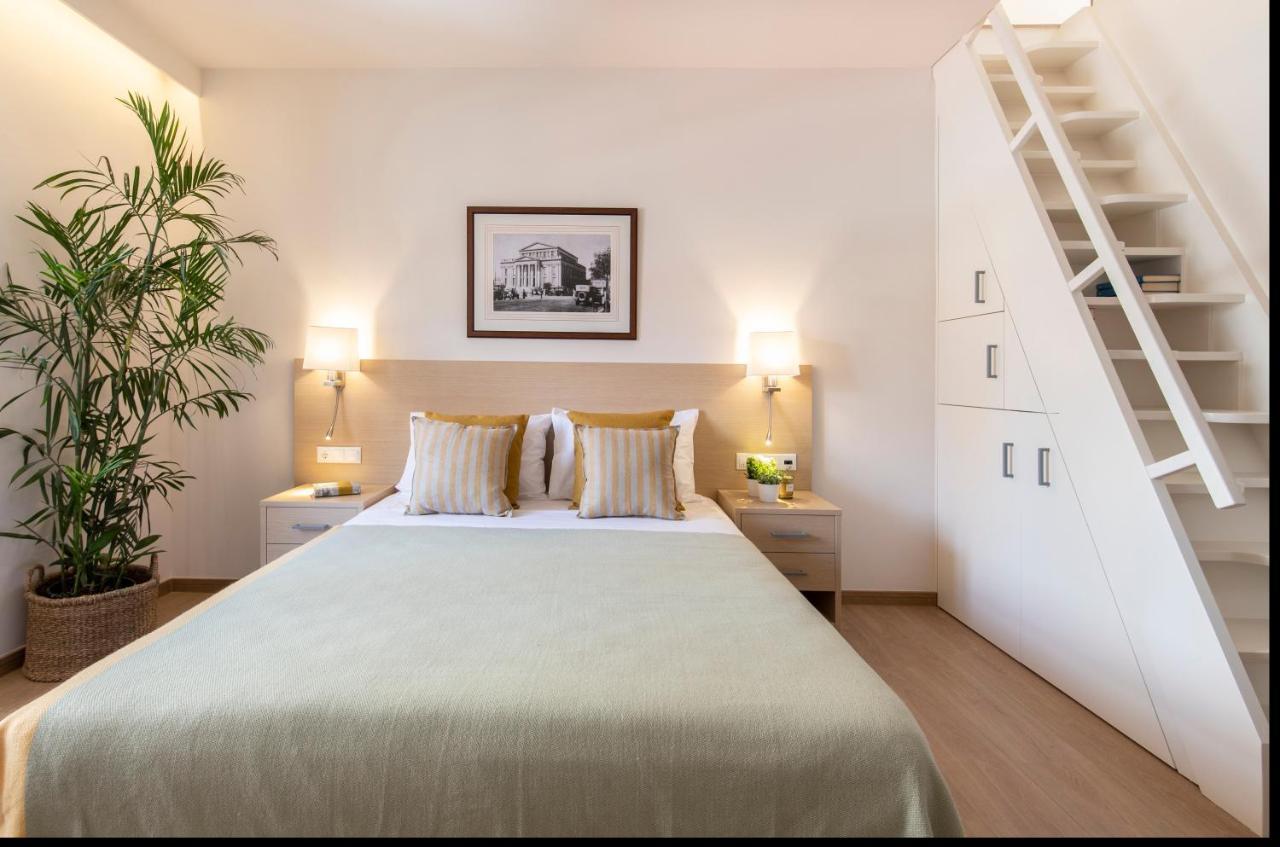 Gallery Suites & Residences Piraeus Bagian luar foto
