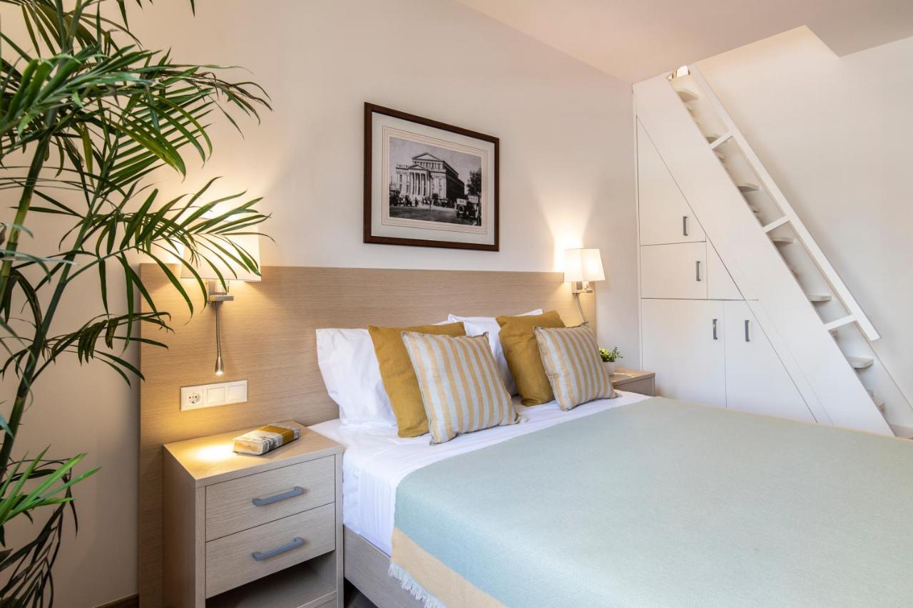 Gallery Suites & Residences Piraeus Bagian luar foto